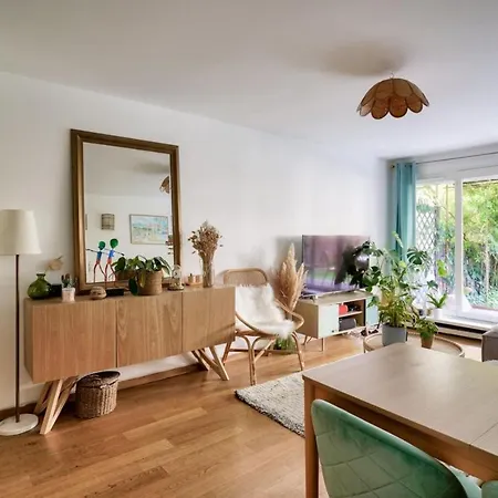 Apartman Cosy For 4 With Terrace